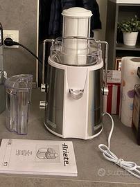 CENTRIKA di Ariete - macchina per centrifugati