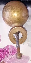 POMELLO PER PORTA IN OTTONE DA PULIRE
