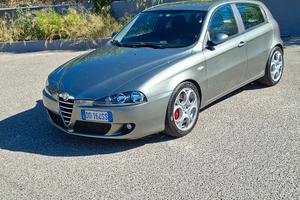 Alfa Romeo 147 jtdm 150cv RARA!!! 