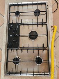 Piano cottura a gas
