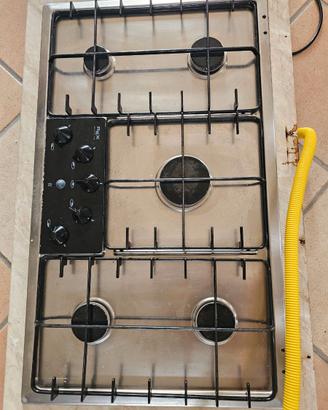 Piano cottura a gas