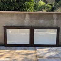 Bacheca in legno e vetro