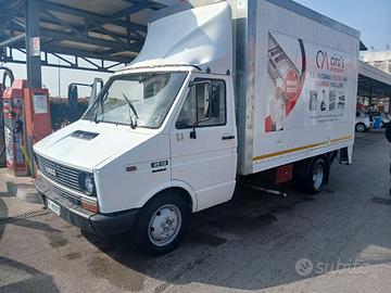 iveco dayli sponda idraulica 