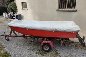 barca trimarano per  bass fishing