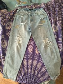 Jeans Fornarina Donna con strappi e dettagli star