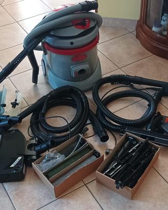 Aspirapolvere/Liquidi e Lavapavimenti/Tappeti