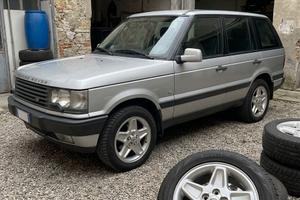 6 cerchi Land Rover Hurricane + Gomme 255/55 R18