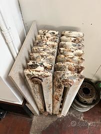 Caloriferi in ghisa vintage