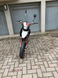 SWM Supermotard 125 – 2017