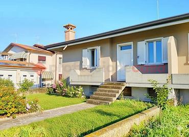Villa bifamiliare Ronco all'Adige