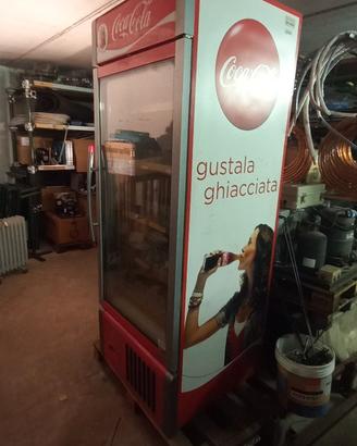 espositore coca cola 