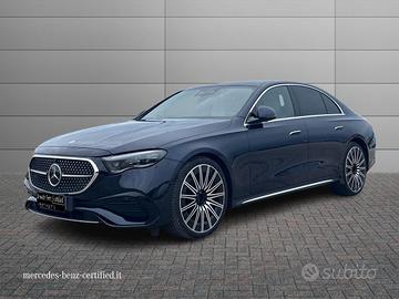 MERCEDES-BENZ E 220 d AMG Line Premium auto