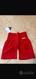 Shorts Shape Up Rosso Giada -FGM04 Modello Donna
