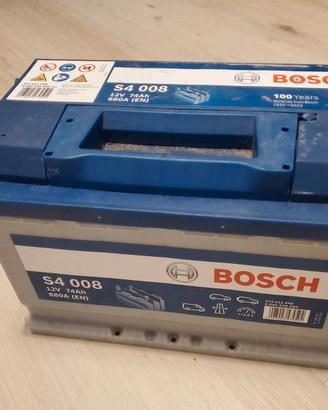 Batteria auto 12V 74Ah