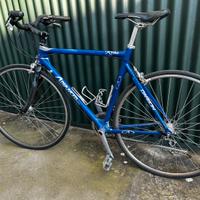 Bici da corsa modificata da passeggio