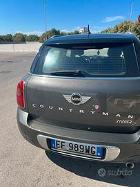 Auto Mini Cooper Countryman