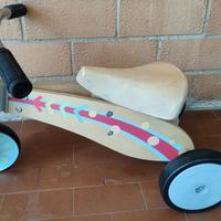 triciclo senza pedali