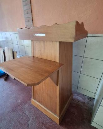 Pulpito, Leggio in legno massello