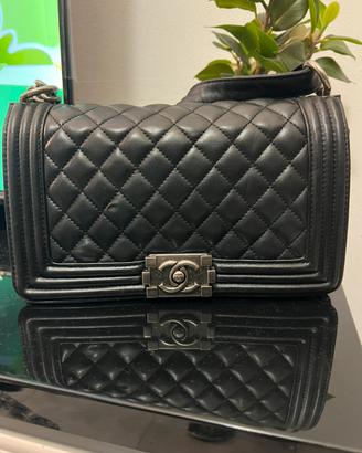 Borsa usato Chanel in buone condizione