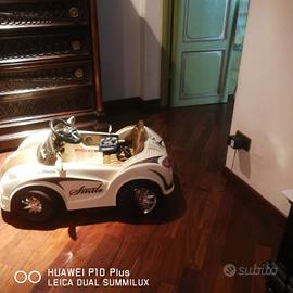 macchinina BUGATTI elettrica per bambini