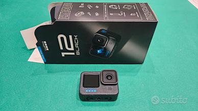 GoPro Hero 12  Black + molti accessori originali