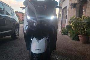 xmax 400