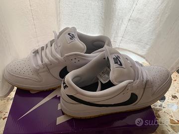 Nike dunk sb low bianche