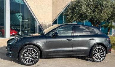 Macan 2.0 benzina 245cv