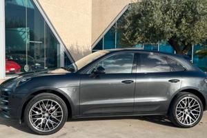 Macan 2.0 benzina 245cv