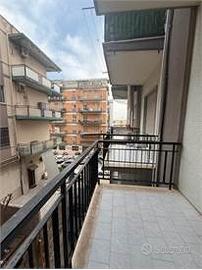 Via Bari Luminoso appartamento