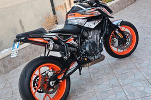 ktm duke 790