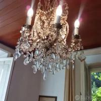 Lampadario di cristallo d'epoca
