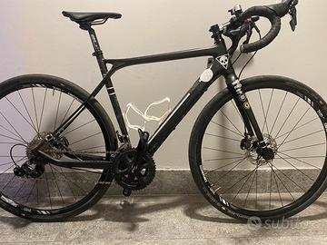 Gt Grade carbon Gravel disco tg. 53