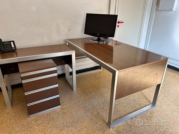 Set da ufficio scrivanie e cassettiera