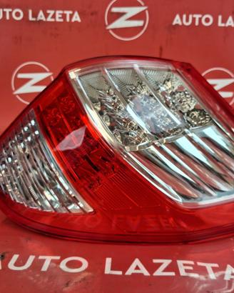 FANALE POSTERIORE DESTRO ESTERNO Toyota RAV4 IV 20