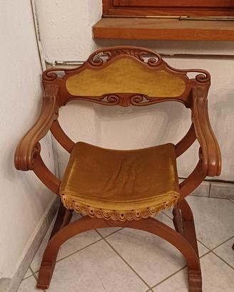 poltroncina da camera da letto