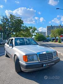 Mercedes-benz E 200 E200
