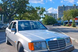 Mercedes-benz E 200 E200