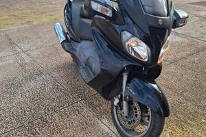suzuki burgam 650