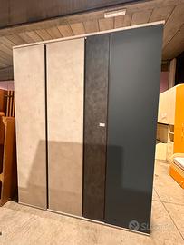 Armadio 4 ante grigio moderno