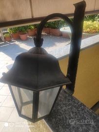 Lanterna in alluminio e ferro battuto