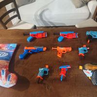 COLLEZIONE PISTOLE NERF + MASCHERA + ACCESSORI