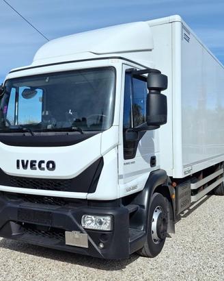 IVECO EUROCARGO 140E28 P E6 FURGONE 7,30 SPONDA