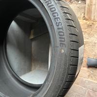 225 40 r18 bridgestone