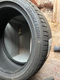 225 40 r18 bridgestone