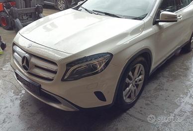 Ricambi per Mercedes GLA w156 x156 2.2D 2016