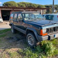 Ricambi Cherokee XJ 2.1 TD motore Renault del 1990