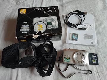 Set fotocamera Nikon Coolpix S6300 funzionante