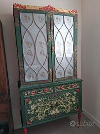 mobile legno ridipinto