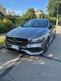 Mercedes Benz CLA 200d Pacchetto Amg